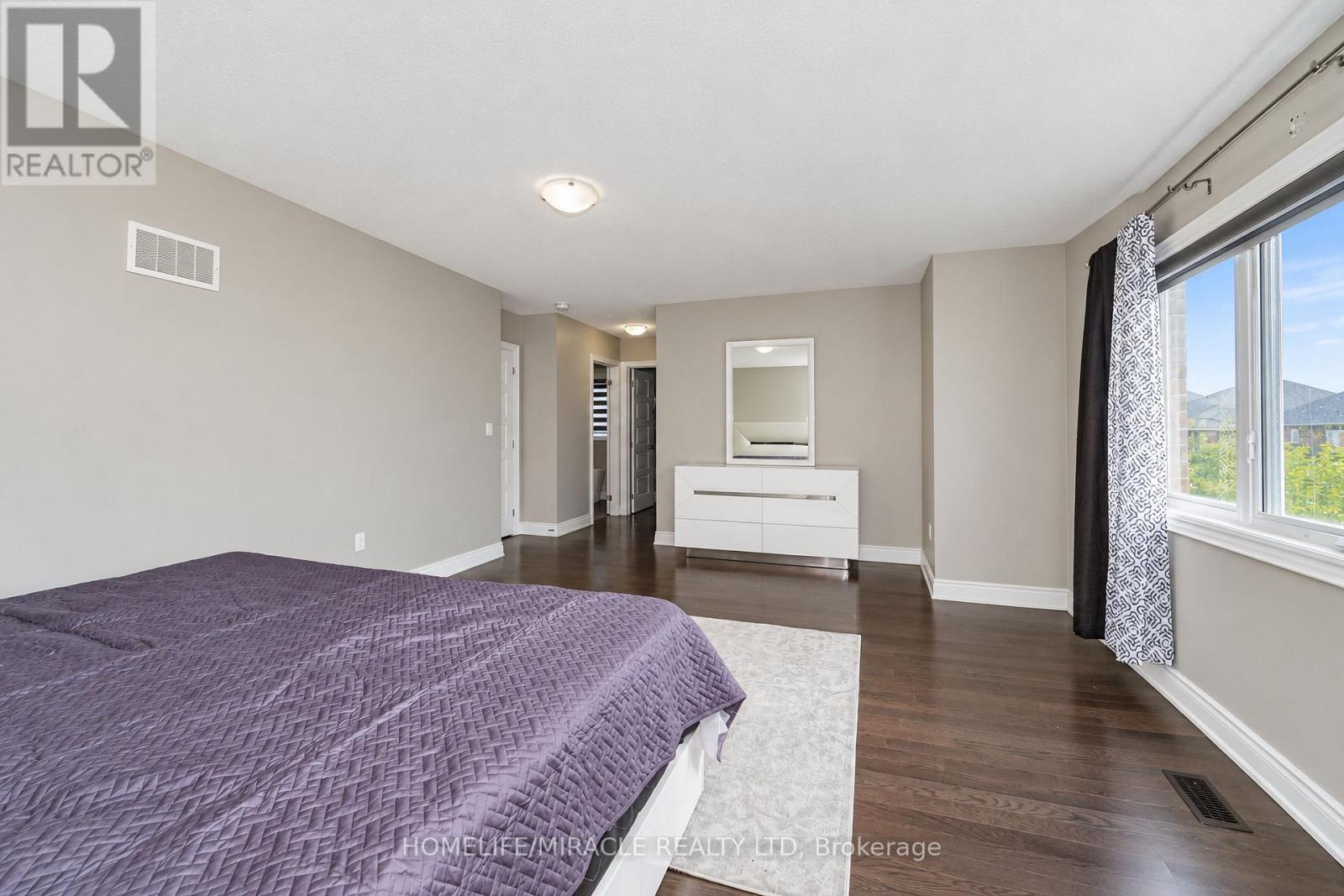 95 Scarlet Way, Bradford West Gwillimbury (Bradford), Ontario  L3Z 0T4 - Photo 30 - N14085412