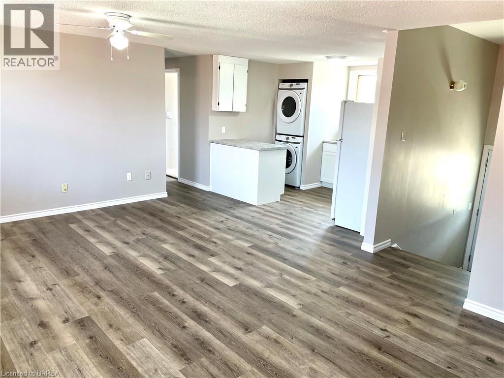 57 Leonard Street Unit# 3, Brantford, Ontario  N3T 4Z6 - Photo 5 - 40866839