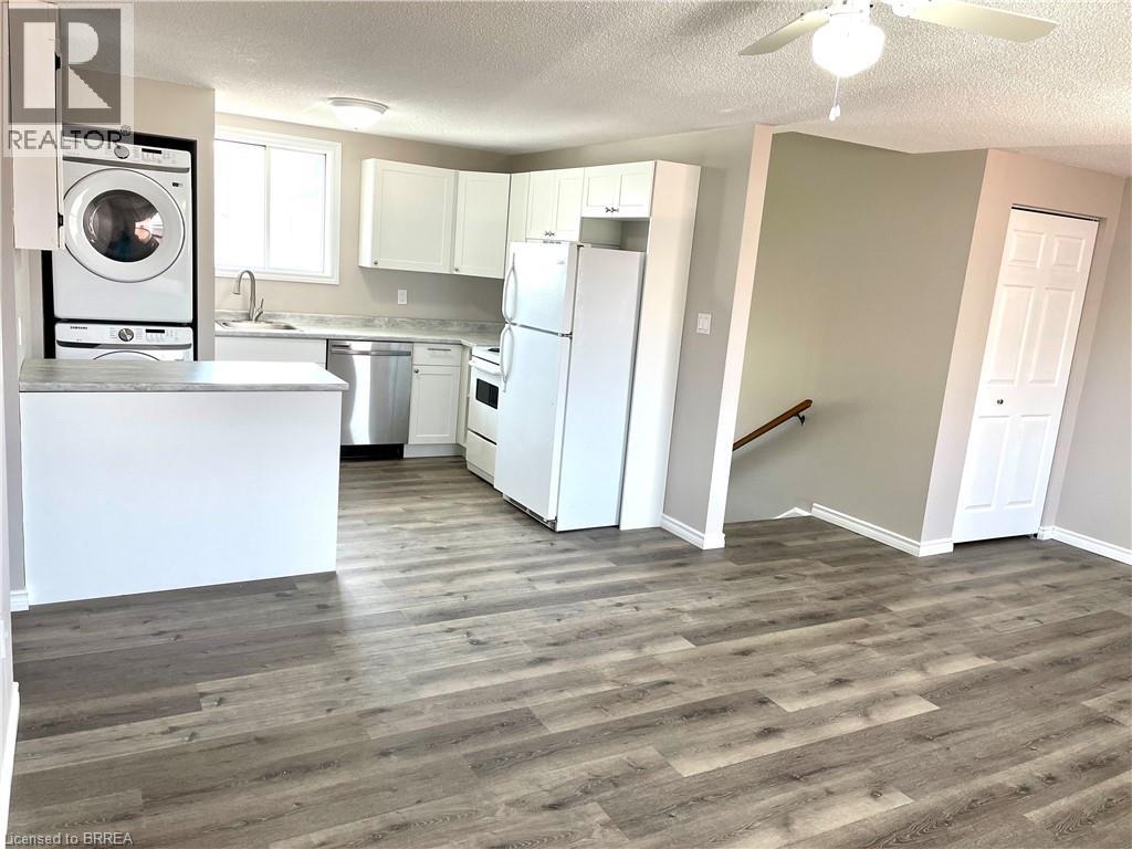 57 Leonard Street Unit# 3, Brantford, Ontario  N3T 4Z6 - Photo 6 - 40866839