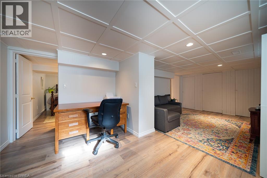 75 Walnut Street, Paris, Ontario  N3L 2J5 - Photo 38 - 40871030