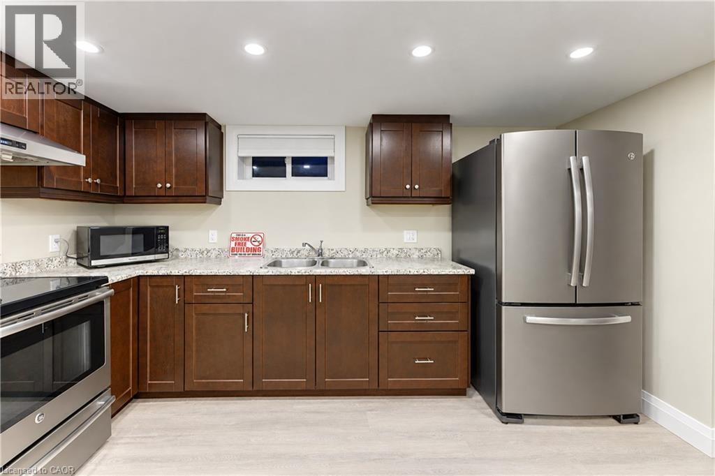 87 Bond Street, Kitchener, Ontario  N2H 4S4 - Photo 27 - 40868749