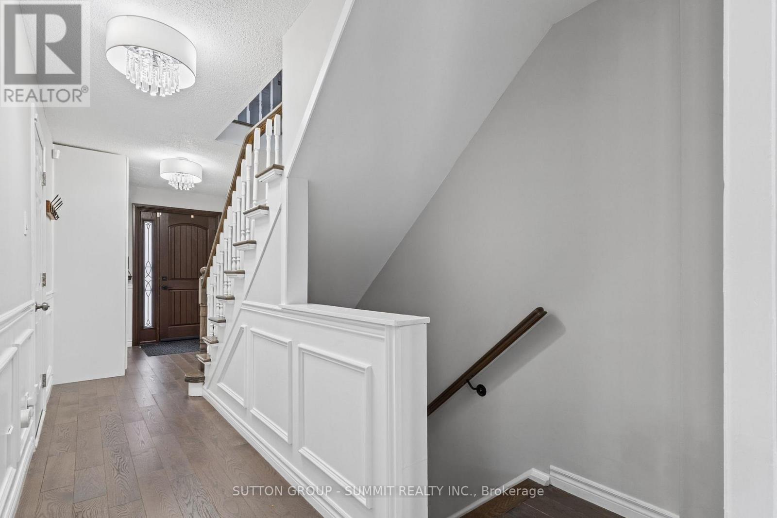116 Mikado Crescent, Brampton, Ontario  L6S 3R7 - Photo 6 - W14085462