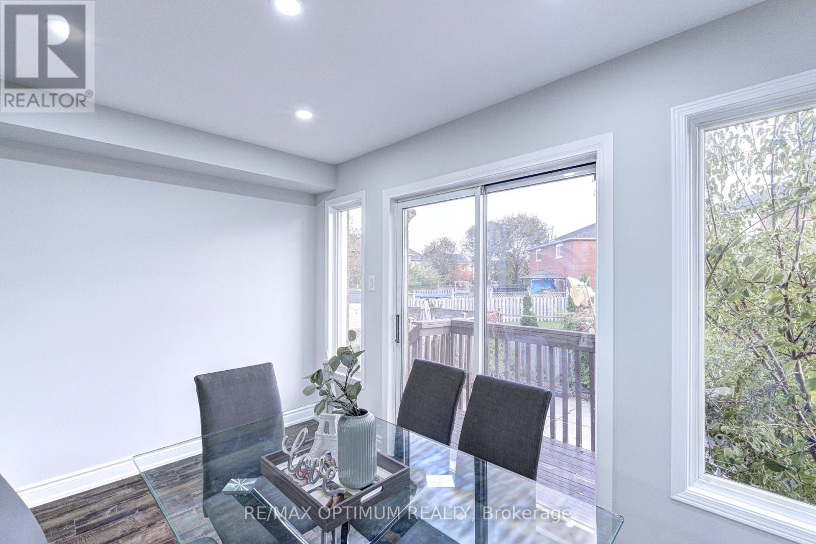 3812 Craighurst Avenue, Mississauga, Ontario  L5N 6T7 - Photo 14 - W14085490