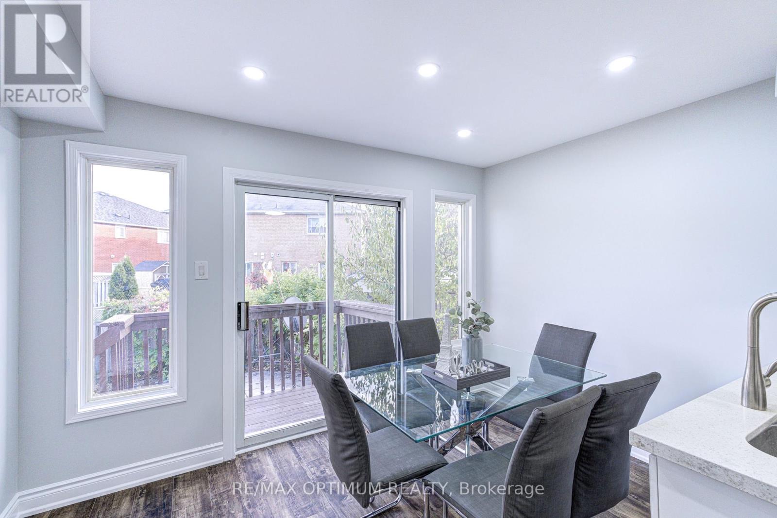 3812 Craighurst Avenue, Mississauga, Ontario  L5N 6T7 - Photo 16 - W14085490