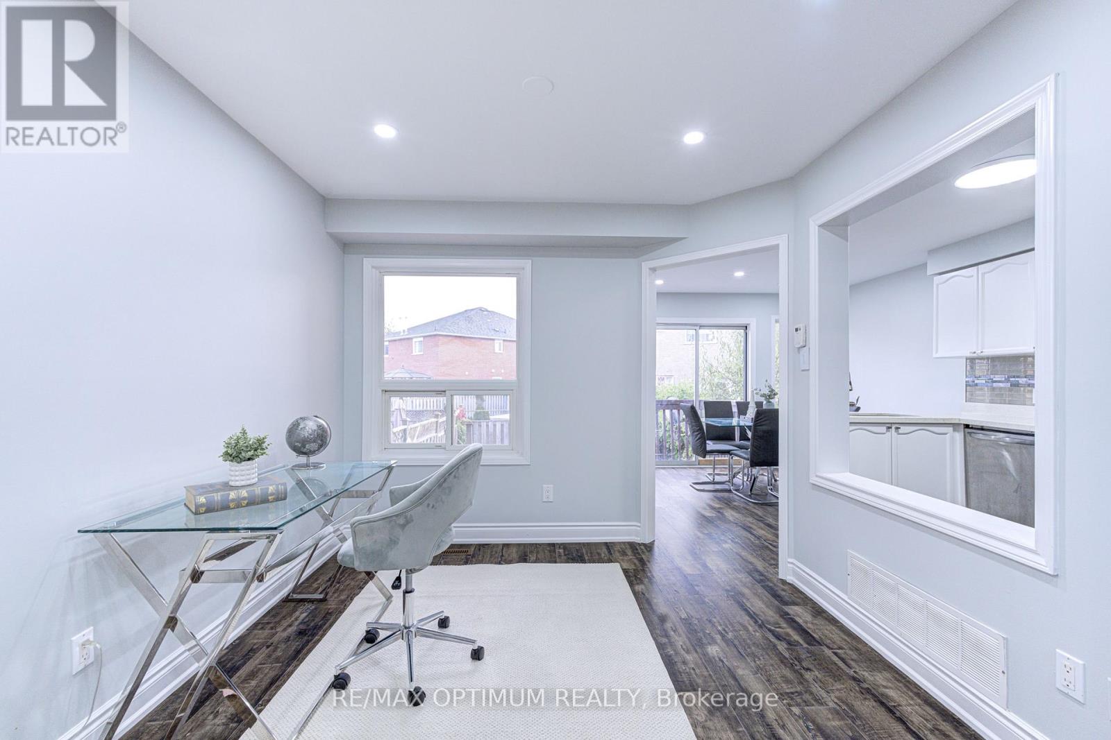 3812 Craighurst Avenue, Mississauga, Ontario  L5N 6T7 - Photo 9 - W14085490