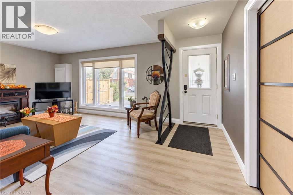 87 Bond Street, Kitchener, Ontario  N2H 4S4 - Photo 6 - 40869901