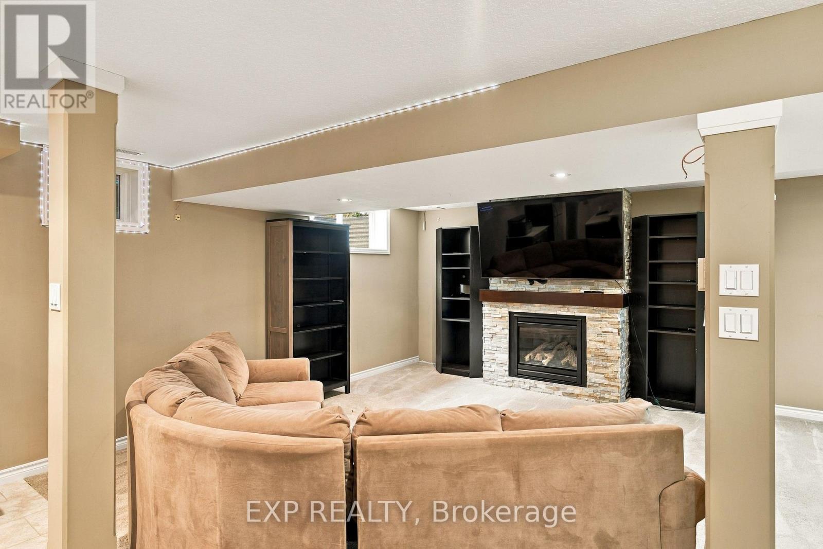 697 Rhine Fall Drive, Waterloo, Ontario  N2V 2V5 - Photo 10 - X14085350