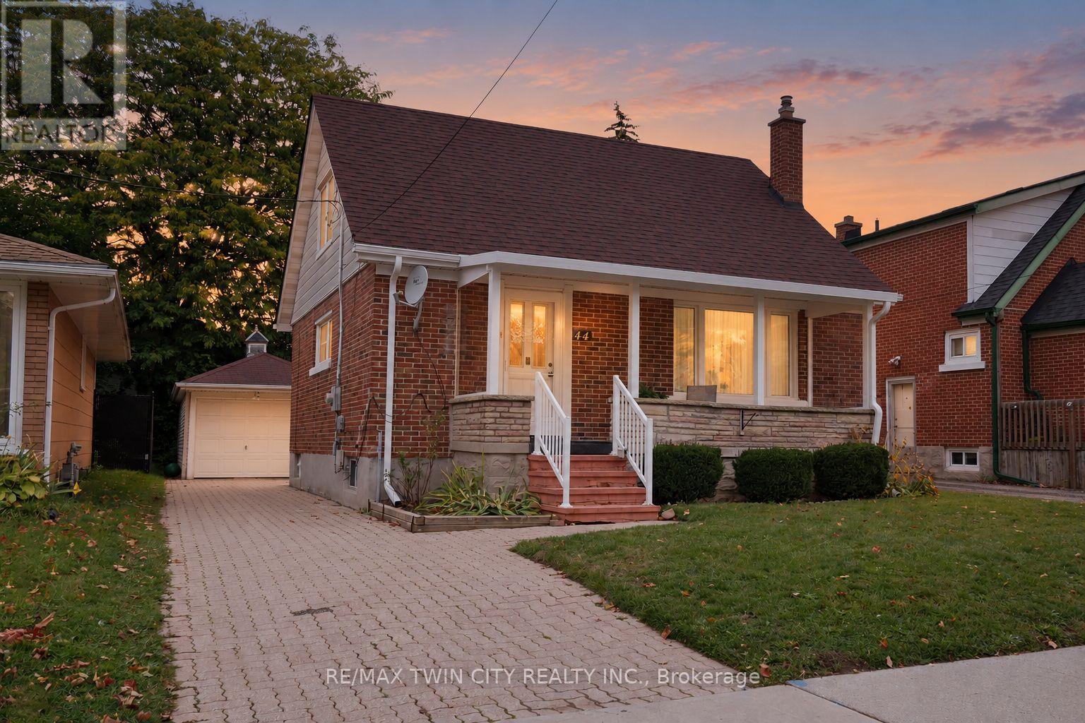 44 RUBY STREET, Kitchener, Ontario