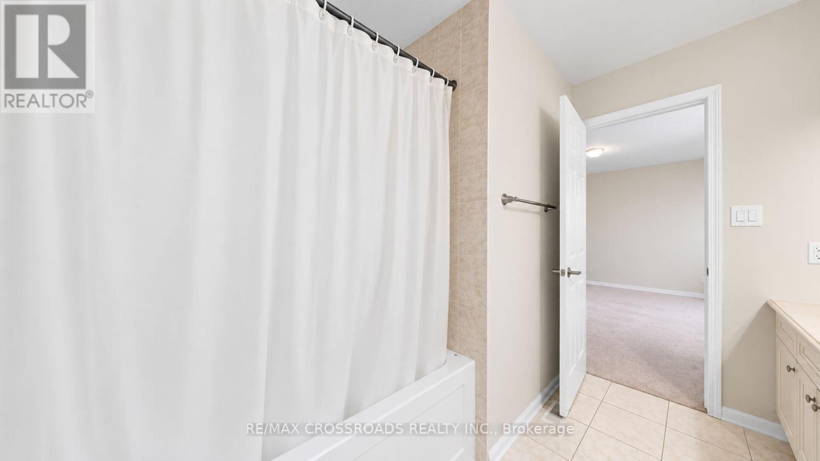 1754 Hayden Lane, Pickering, Ontario  L1X 0A9 - Photo 21 - E14085012
