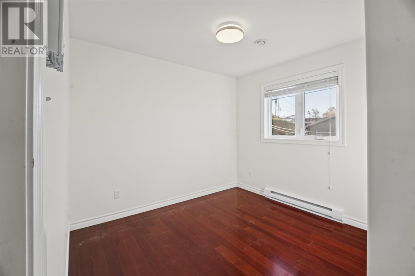20 Blomidon Street, Paradise — photo 12