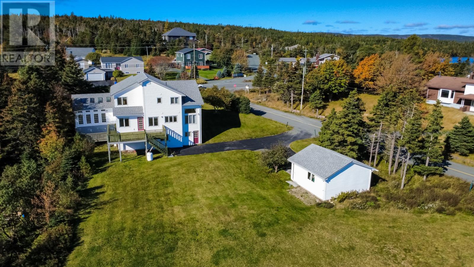 1696 Torbay Road, Torbay — photo 50
