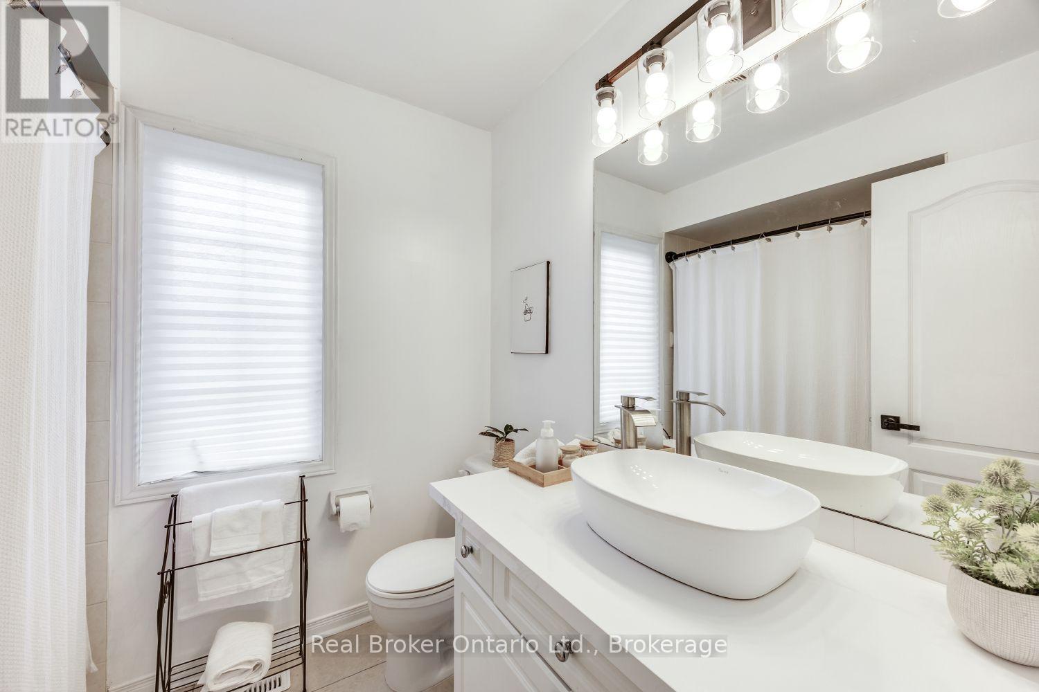 3 Durling Rock Street, Ajax, Ontario  L1Z 1S4 - Photo 28 - E14085768