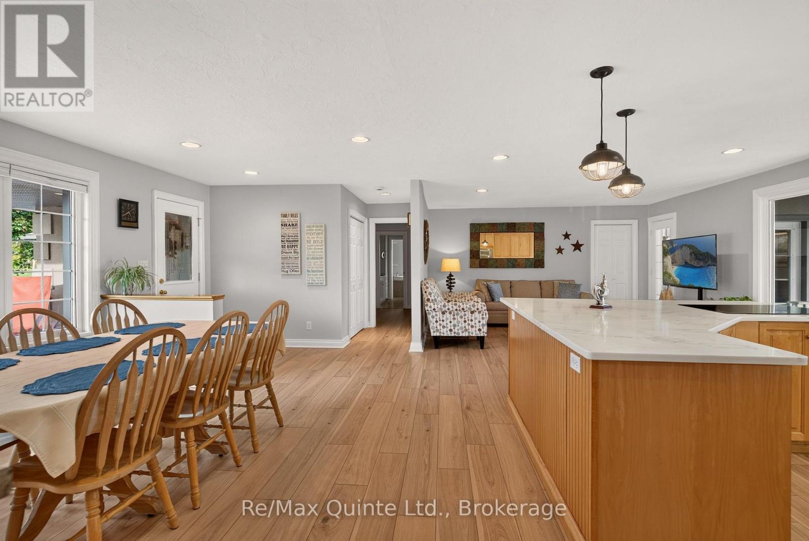 1632 Old Highway 2 (Belleville) Highway, Quinte West, Ontario  K8N 4Z2 - Photo 8 - X14085816
