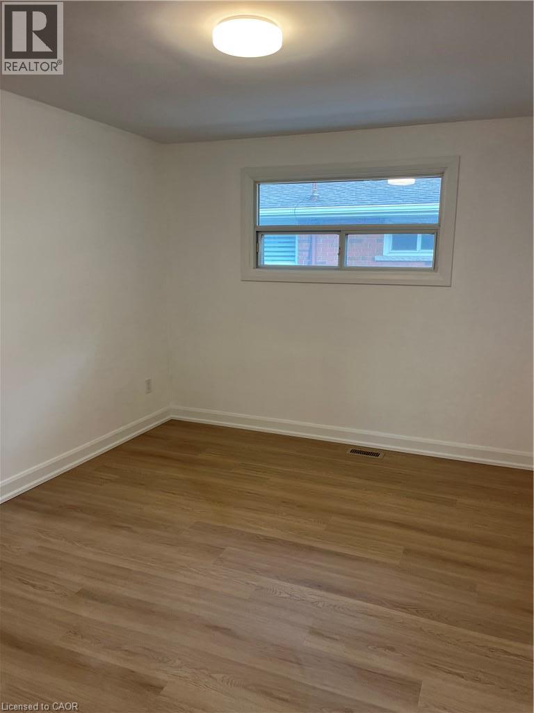 42 Woodman Drive S Unit# Upper, Hamilton, Ontario  L8K 4E4 - Photo 10 - 40867937