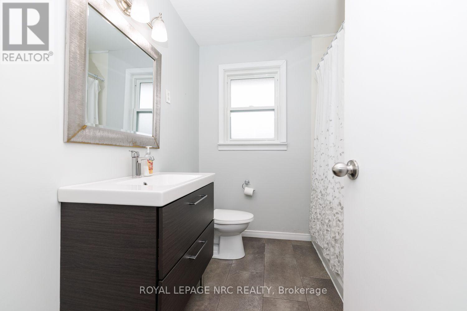 96 Clarke Street, Port Colborne, Ontario  L3K 2G3 - Photo 18 - X14085776