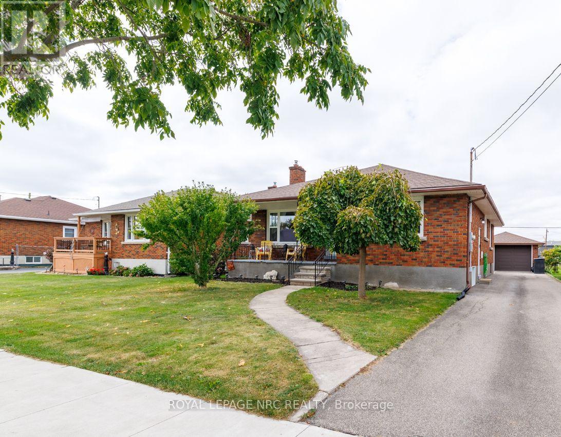 96 Clarke Street, Port Colborne, Ontario  L3K 2G3 - Photo 2 - X14085776