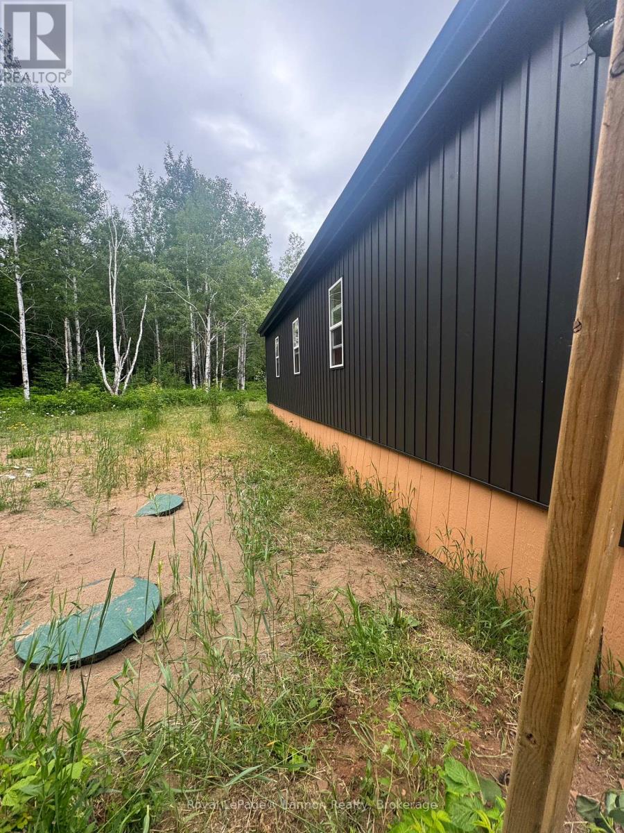 4010 Hwy 588 Highway, Thunder Bay Remote Area, Ontario  P0T 2K0 - Photo 6 - X14085750