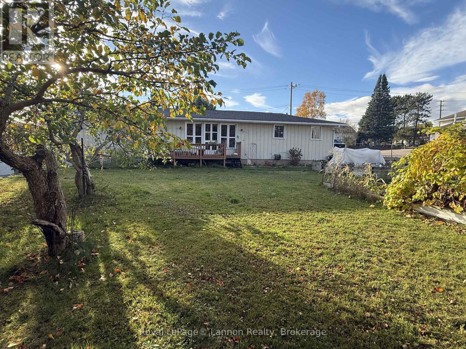 24 First Avenue, Sioux Lookout, Ontario  P8T 1E8 - Photo 6 - X14085796