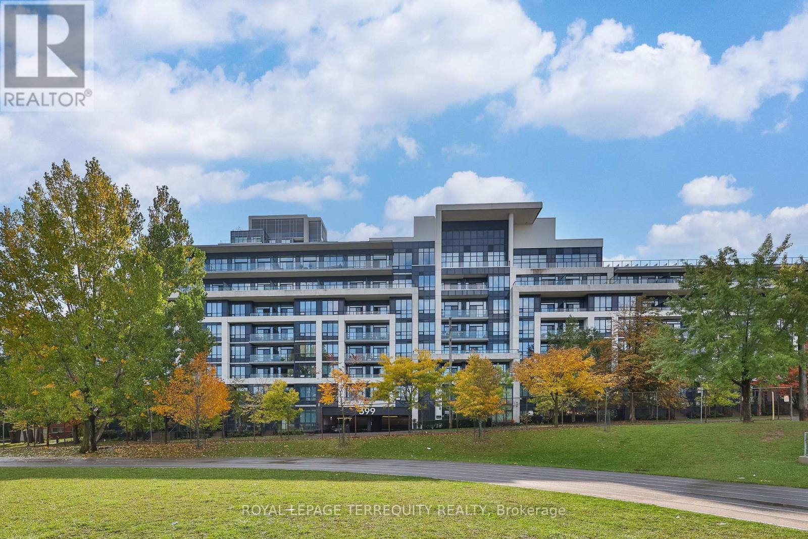 605 - 399 SPRING GARDEN AVENUE, Toronto, Ontario