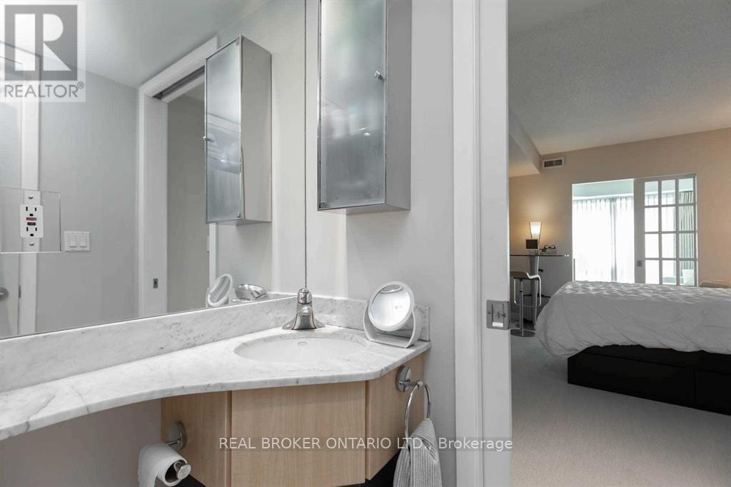 M04 - 350 Wellington Street W, Toronto, Ontario  M5V 3W9 - Photo 13 - C14085752