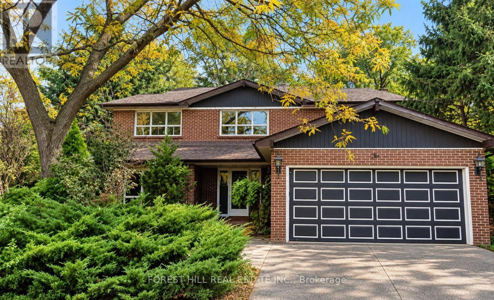 10 TEAGARDEN COURT, Toronto, Ontario