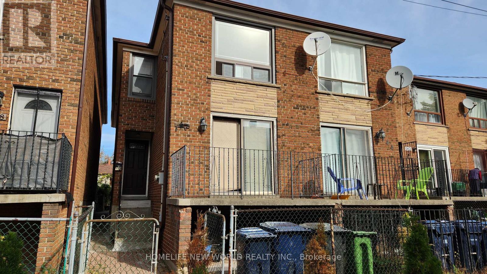 146 WOLSELEY STREET, Toronto, Ontario