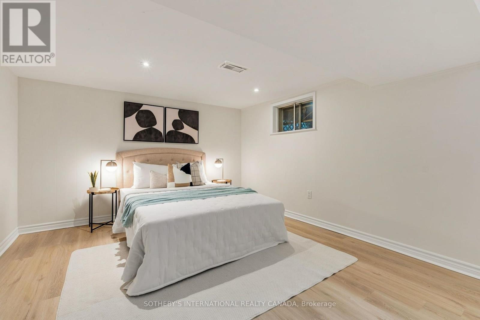 122 Brentcliffe Road, Toronto, Ontario  M4G 3Y9 - Photo 37 - C14085842
