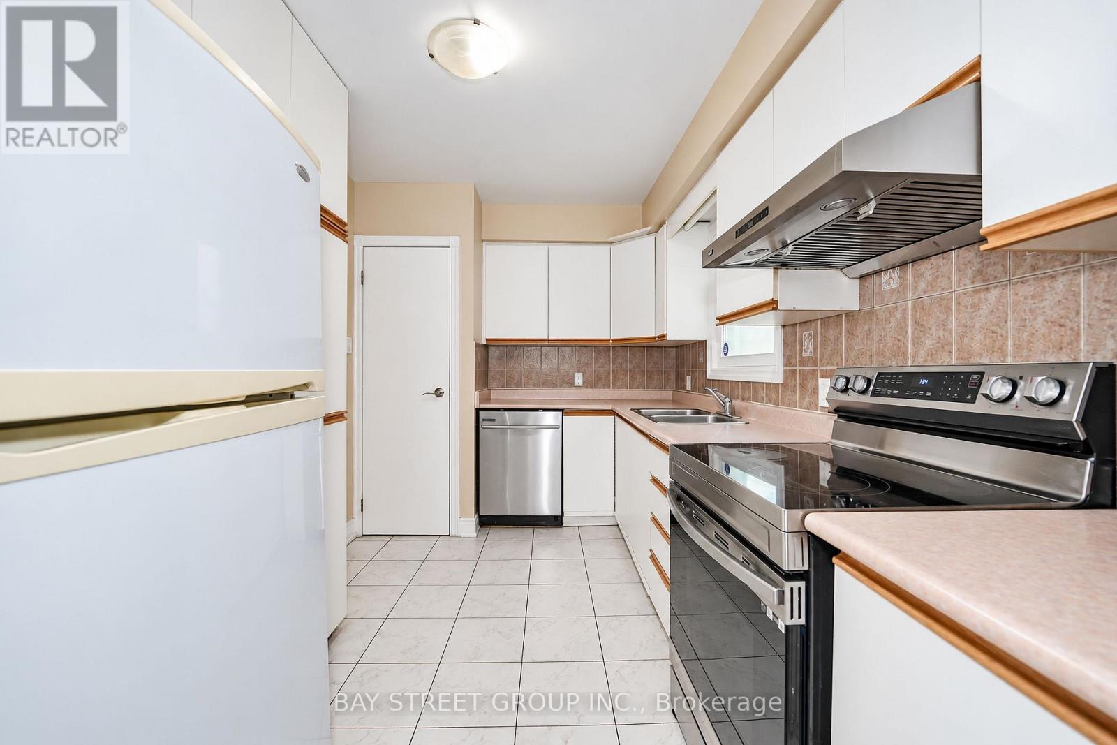 25 Karma Road, Markham, Ontario  L3R 4S8 - Photo 13 - N14081844