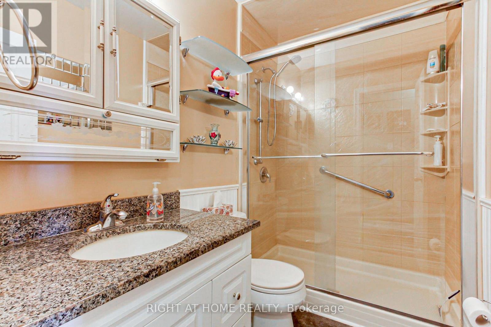 30 Kitimat Crescent, Aurora, Ontario  L4G 3C3 - Photo 13 - N14085538