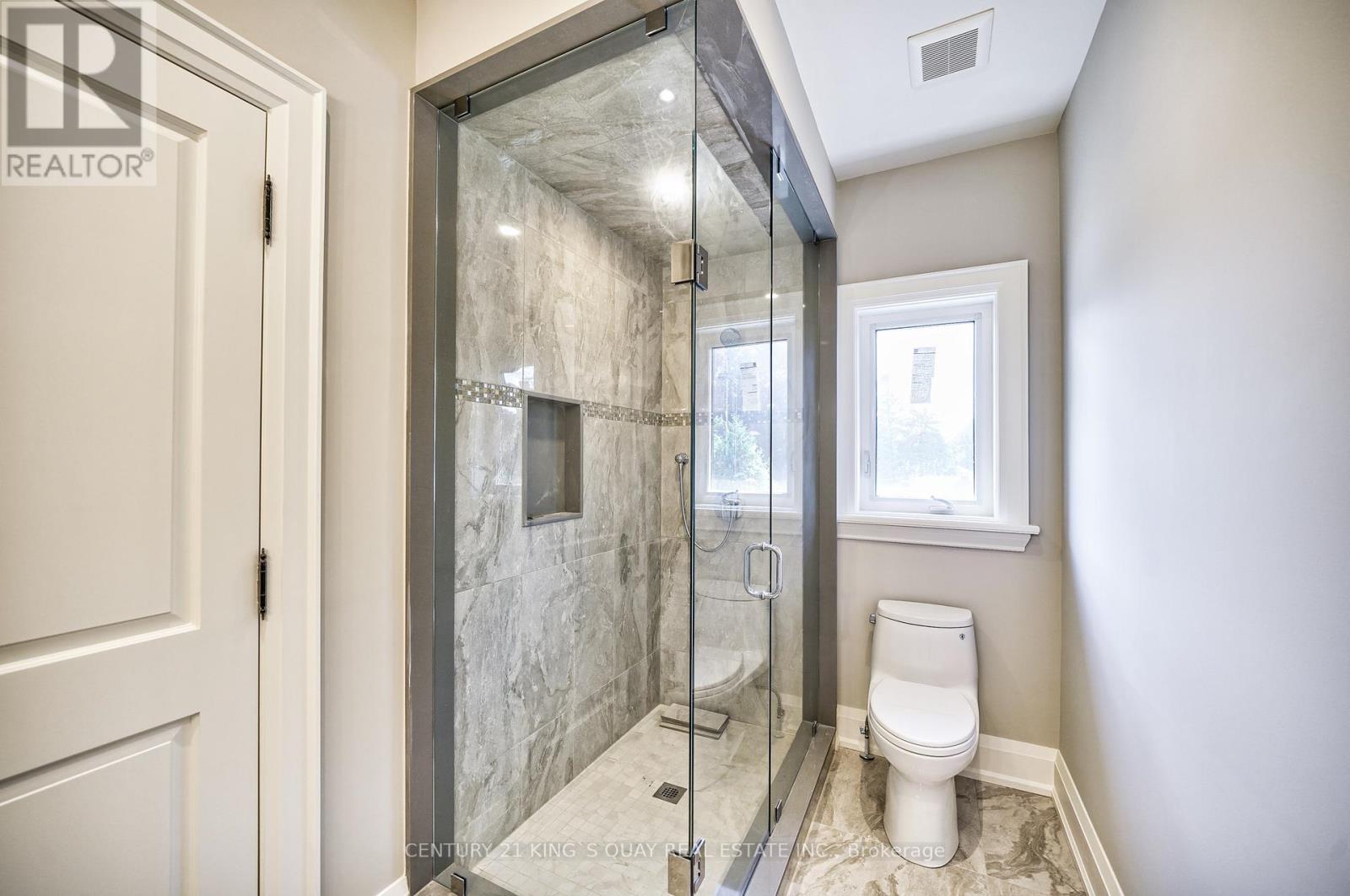82 Cartier Crescent, Richmond Hill (Crosby), Ontario  L4C 2N5 - Photo 24 - N14085554