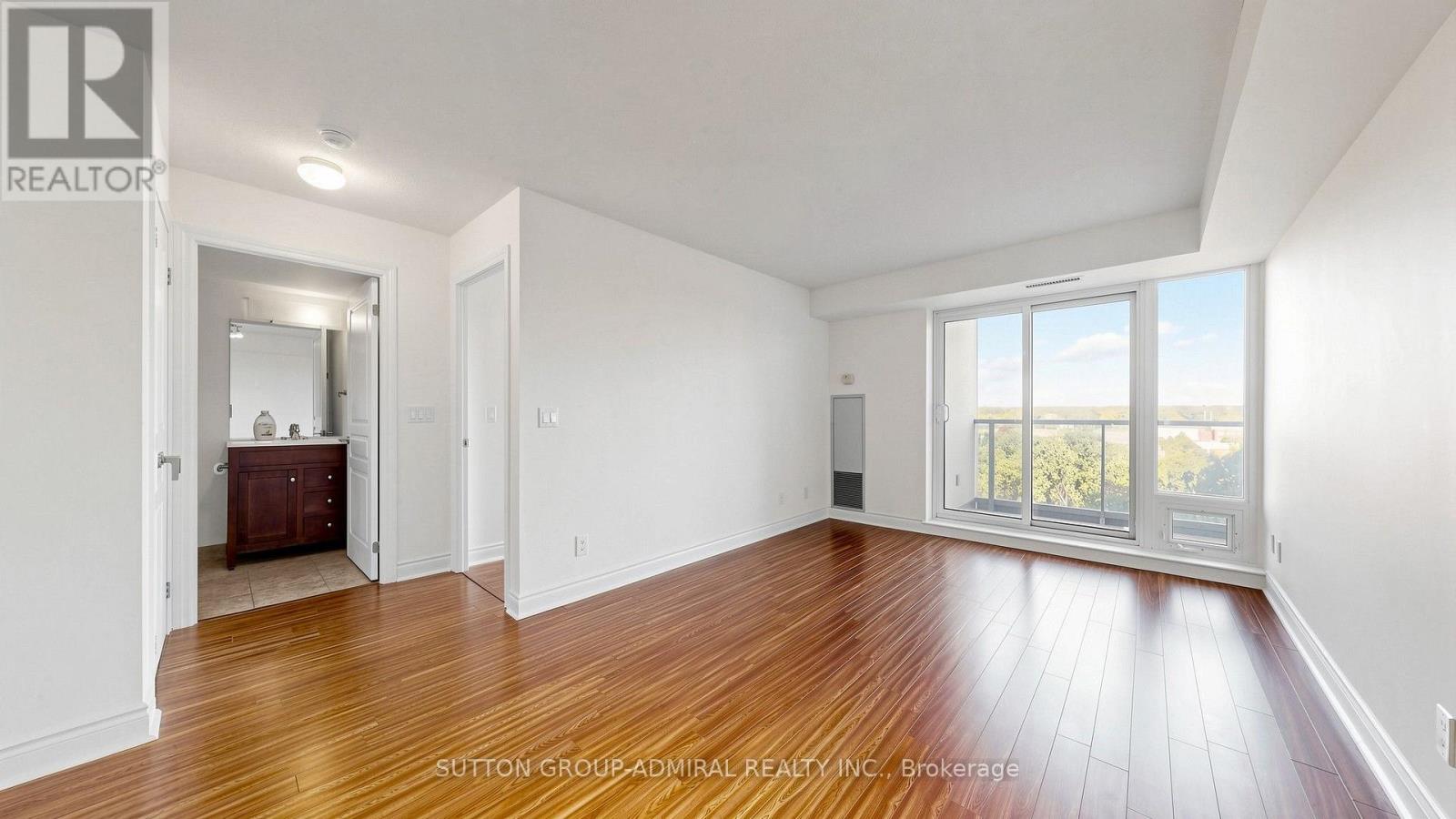 806 - 7 North Park Road, Vaughan (Beverley Glen), Ontario  L4J 0C9 - Photo 9 - N14085632