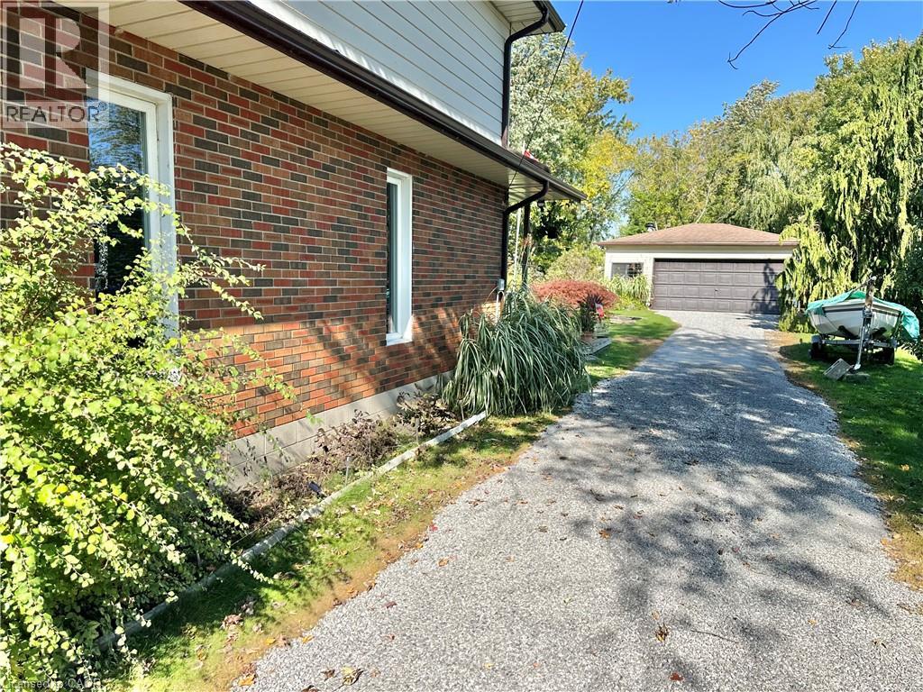 11 Reserve Street, Turkey Point, Ontario  N0E 1W0 - Photo 3 - 40871740