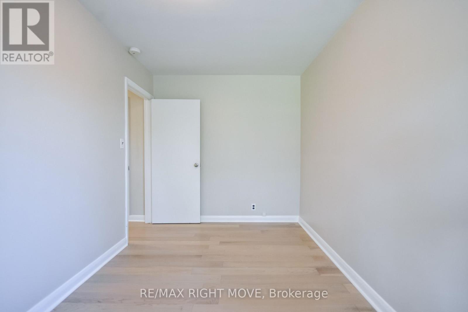 10 Letitia Street, Barrie, Ontario L4N 1N6 - Photo 18 - S14085712