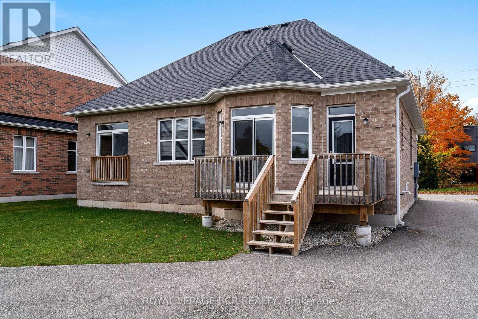 213 Mary Street, Clearview (Creemore), Ontario  L0M 1G0 - Photo 8 - S14085782