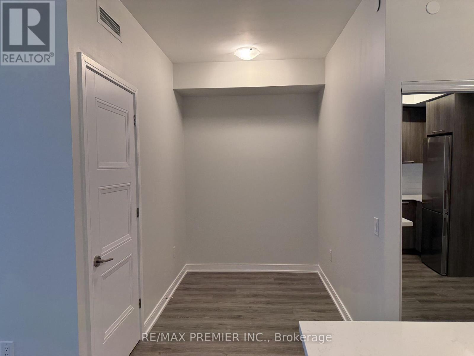302 - 25 Neighbourhood Lane, Toronto, Ontario  M8Y 0C4 - Photo 10 - W14085598