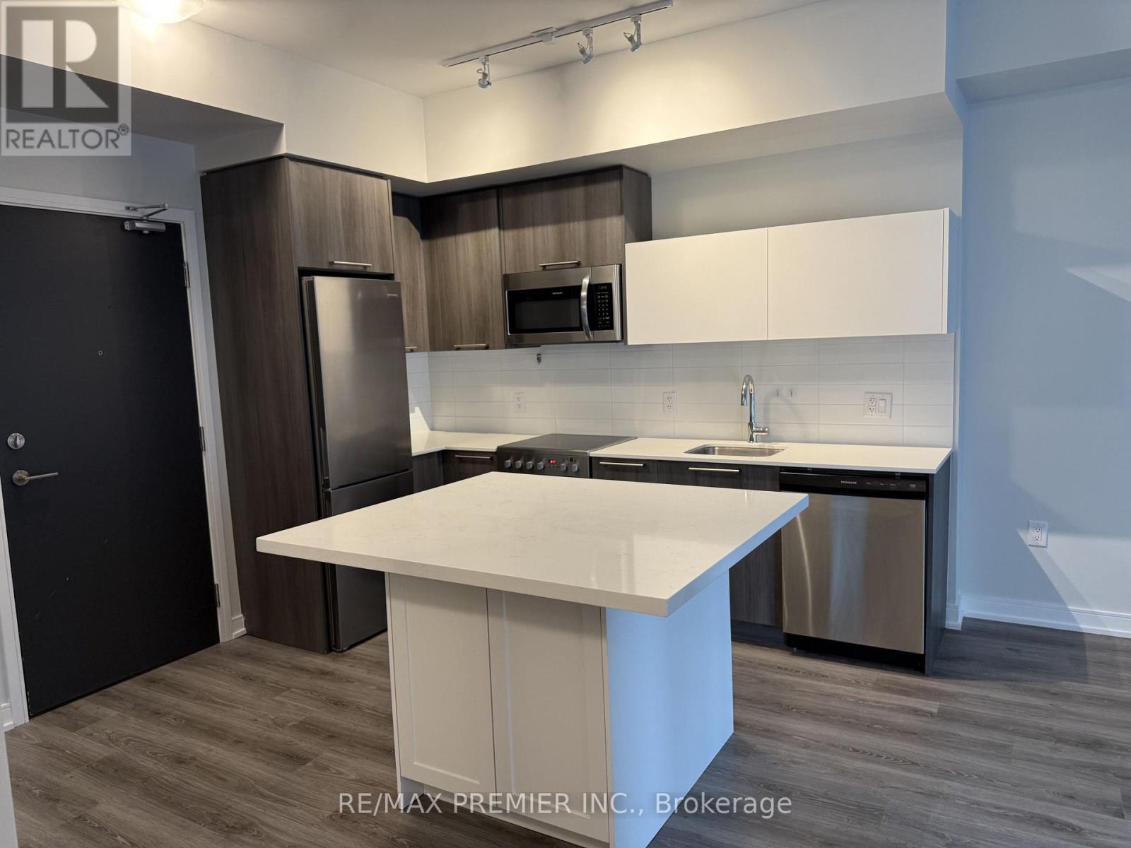 302 - 25 Neighbourhood Lane, Toronto, Ontario  M8Y 0C4 - Photo 5 - W14085598