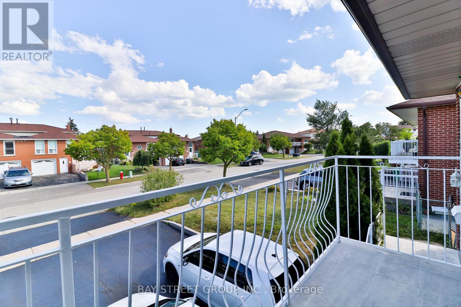Upper Unit - 489 Fergo Avenue, Mississauga, Ontario  L5B 2J2 - Photo 14 - W14085758