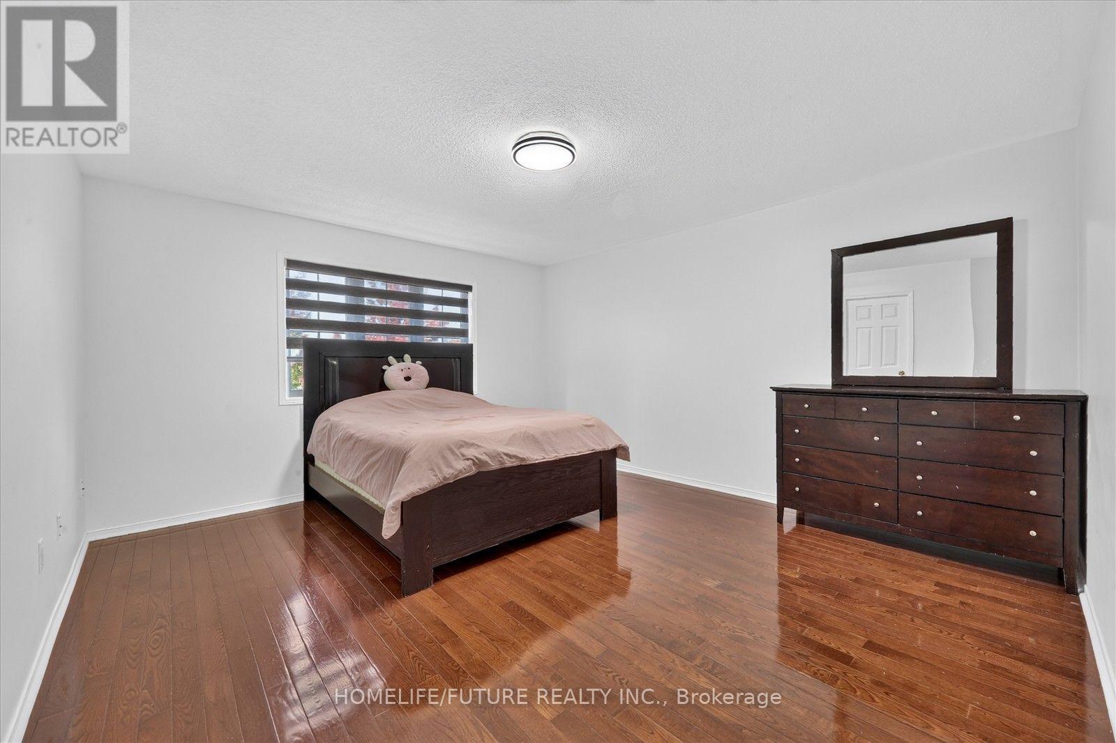 7236 Village Walk, Mississauga, Ontario  L5W 1V8 - Photo 19 - W14085764