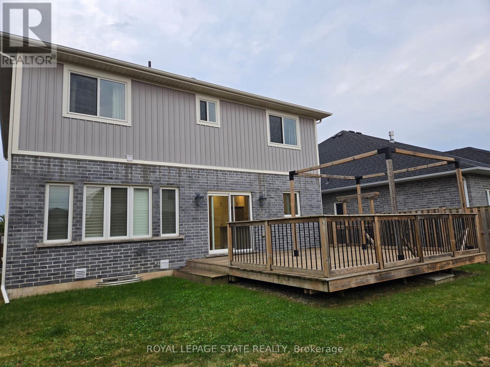 132 Lametti Drive, Pelham, Ontario  L0S 1E6 - Photo 11 - X14085608
