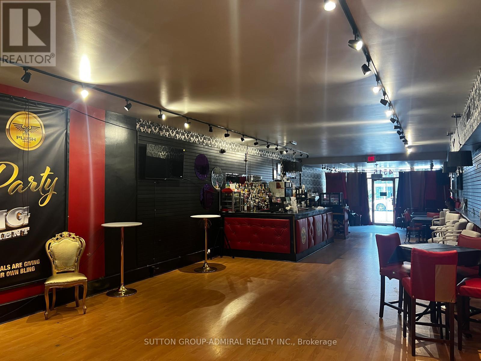 4515 Queen Street, Niagara Falls, Ontario  L2E 2L4 - Photo 6 - X14085698