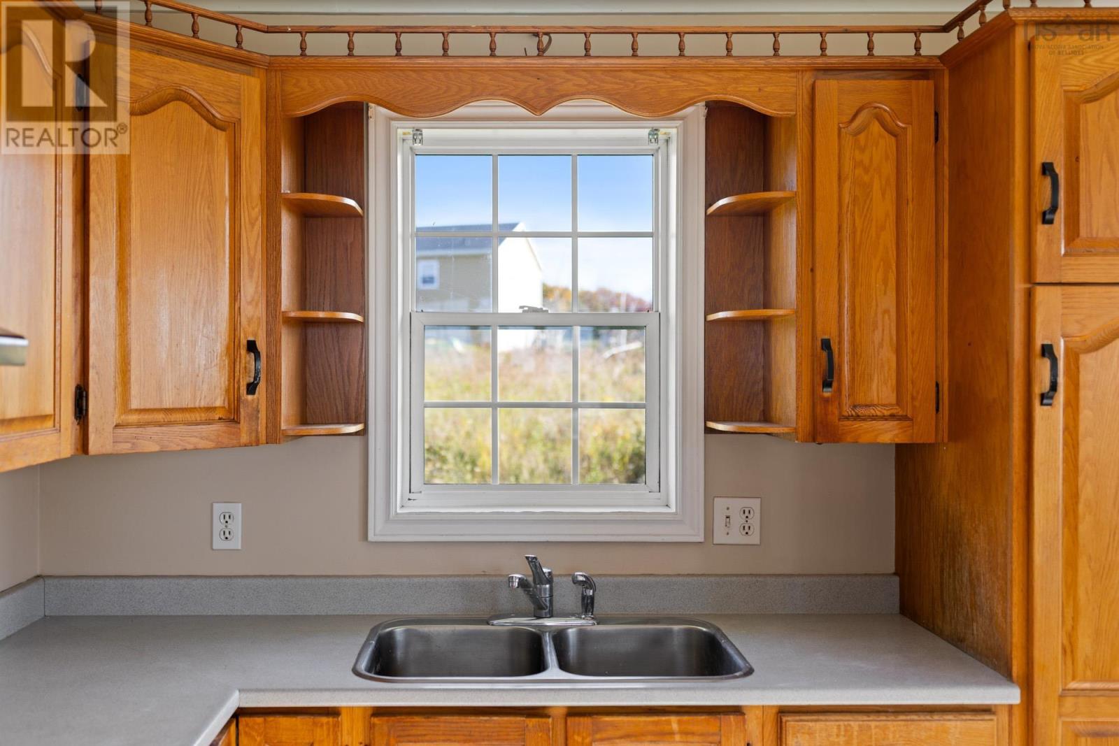 1570 Terence Bay Road, Terence Bay, Nova Scotia  B3T 1X8 - Photo 18 - 202625990