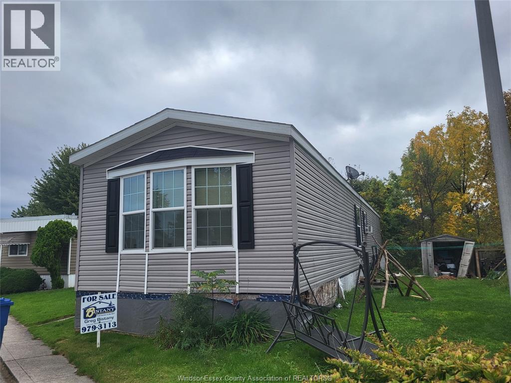 MLS# 26025423: 21 WILDER South, Lakeshore, Canada