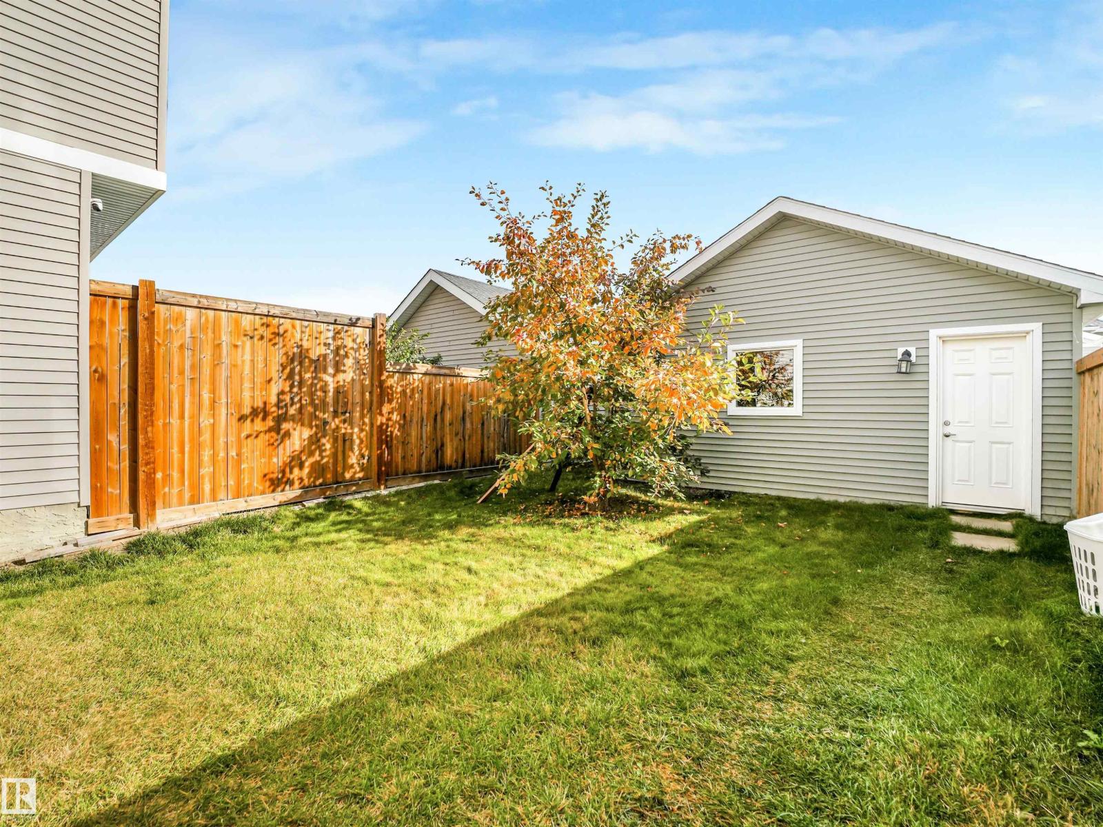 1431 167 ST SW