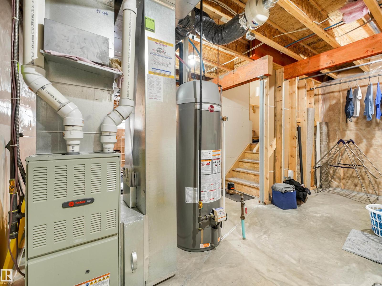 1431 167 ST SW