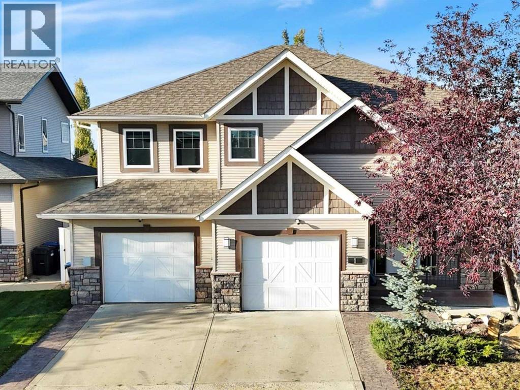 1 Ralston Place, Sylvan Lake, Alberta  T4S 0C1 - Photo 1 - A2352795