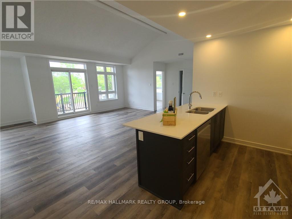 C - 390 Rolling Meadows Crescent, Ottawa, Ontario  K1W 0A7 - Photo 3 - X14085920