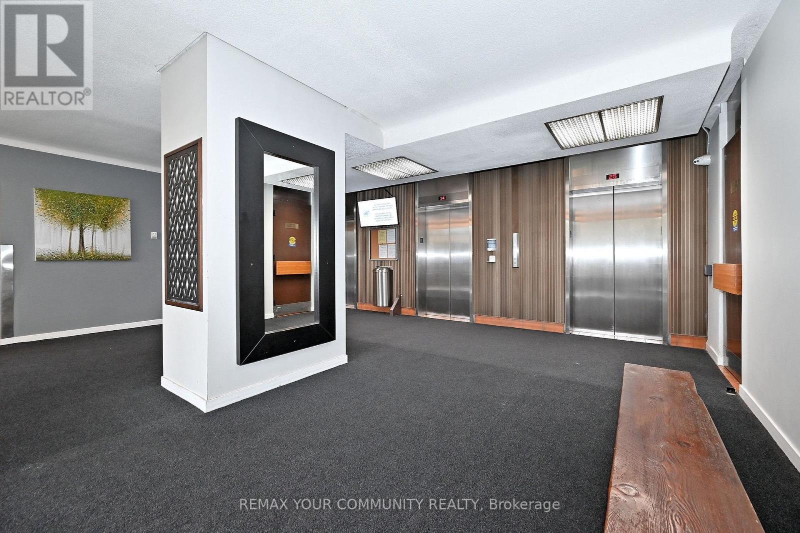 2602 - 5 Massey Square, Toronto, Ontario  M4C 5L6 - Photo 4 - E14085860