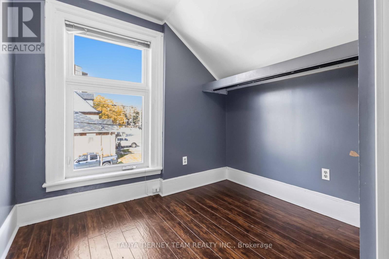 Upper - 168 Centre Street S, Oshawa, Ontario  L1H 4A6 - Photo 15 - E14085990