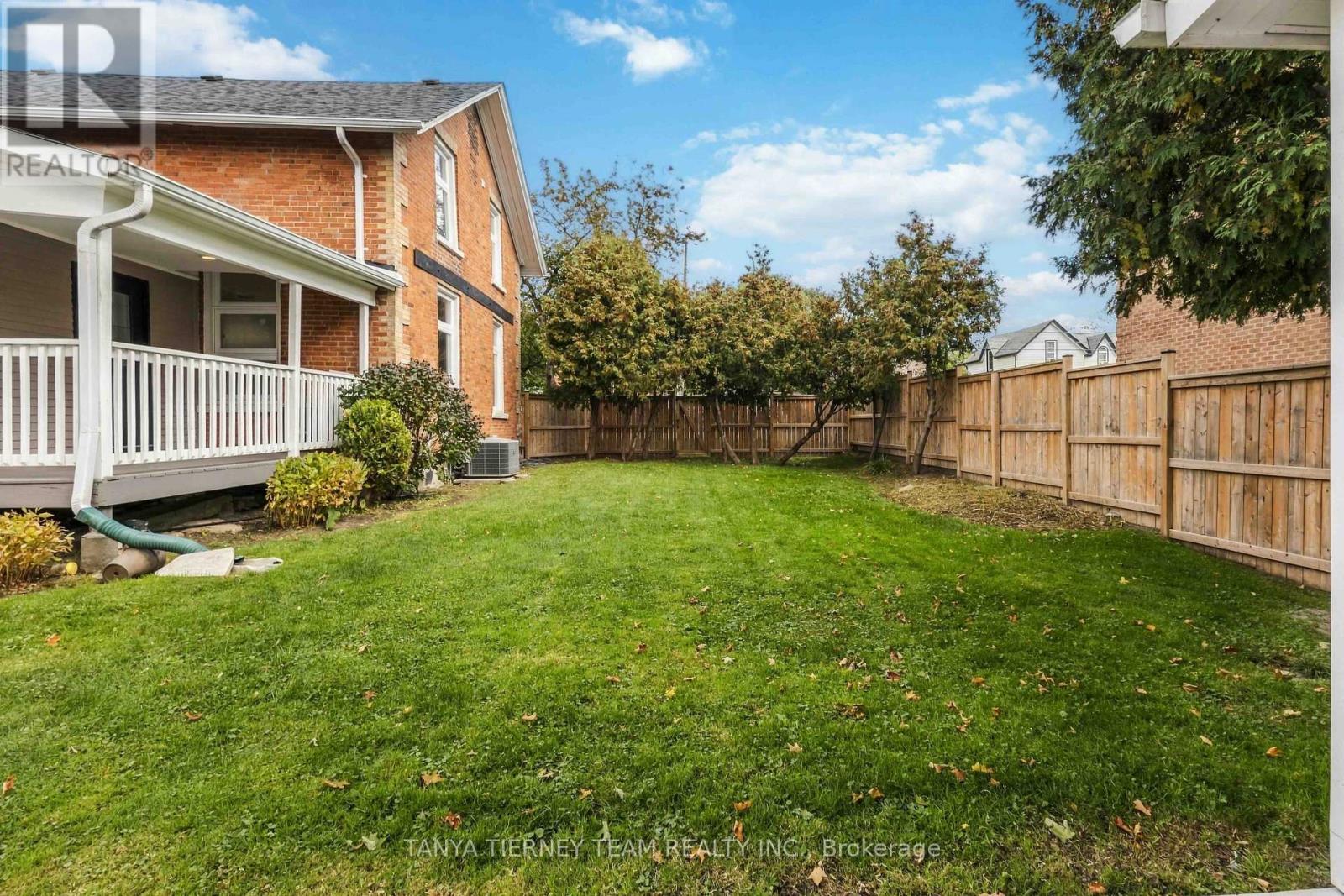 Upper - 168 Centre Street S, Oshawa, Ontario  L1H 4A6 - Photo 20 - E14085990