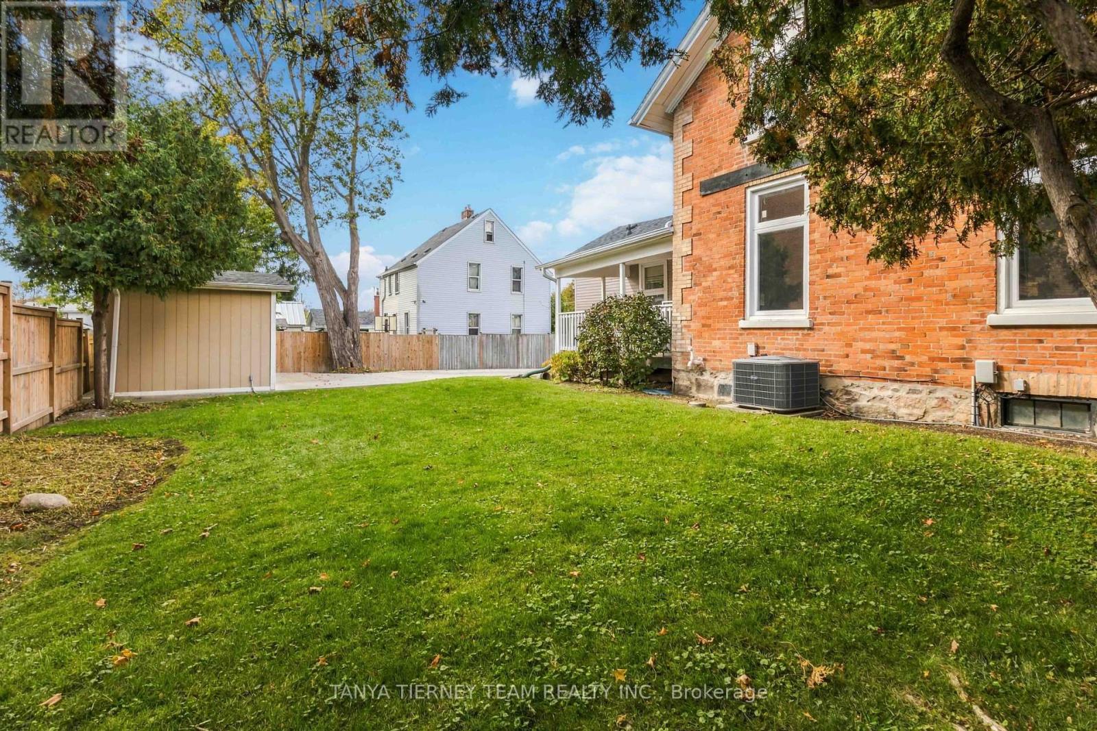 Upper - 168 Centre Street S, Oshawa, Ontario  L1H 4A6 - Photo 23 - E14085990